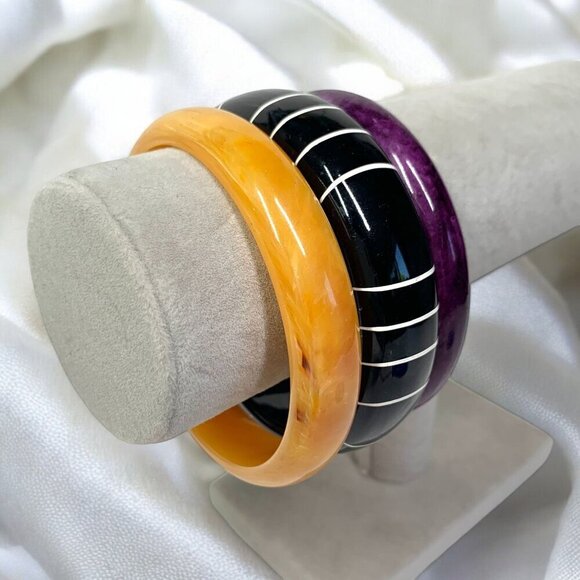 Chunky Resin Bangle Set of Three 1990s Boho Tribal Orange Black White Purple - Picture 3 of 4